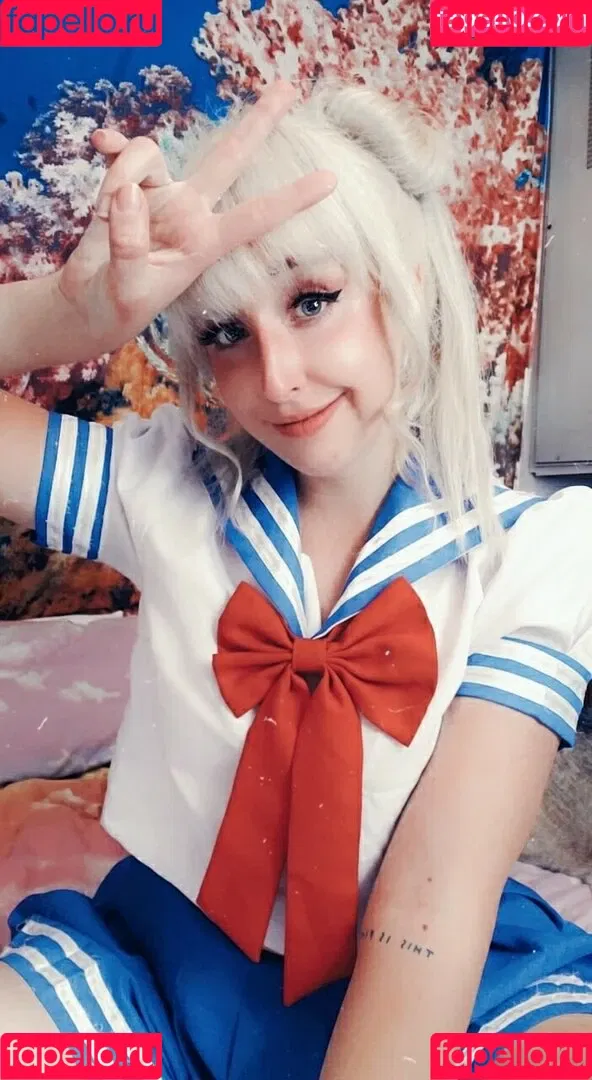 Moon_IRL Onlyfans Photo Gallery 