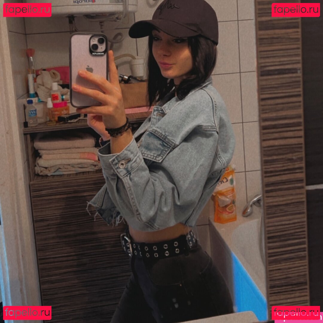 Herminoyou Nude Onlyfans Photo 45