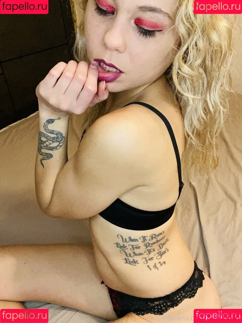 mamab27 Onlyfans Photo Gallery 