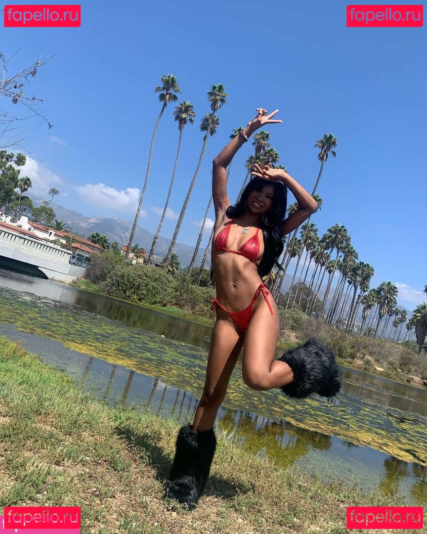 Sinnakittie Nude Onlyfans Photo 15