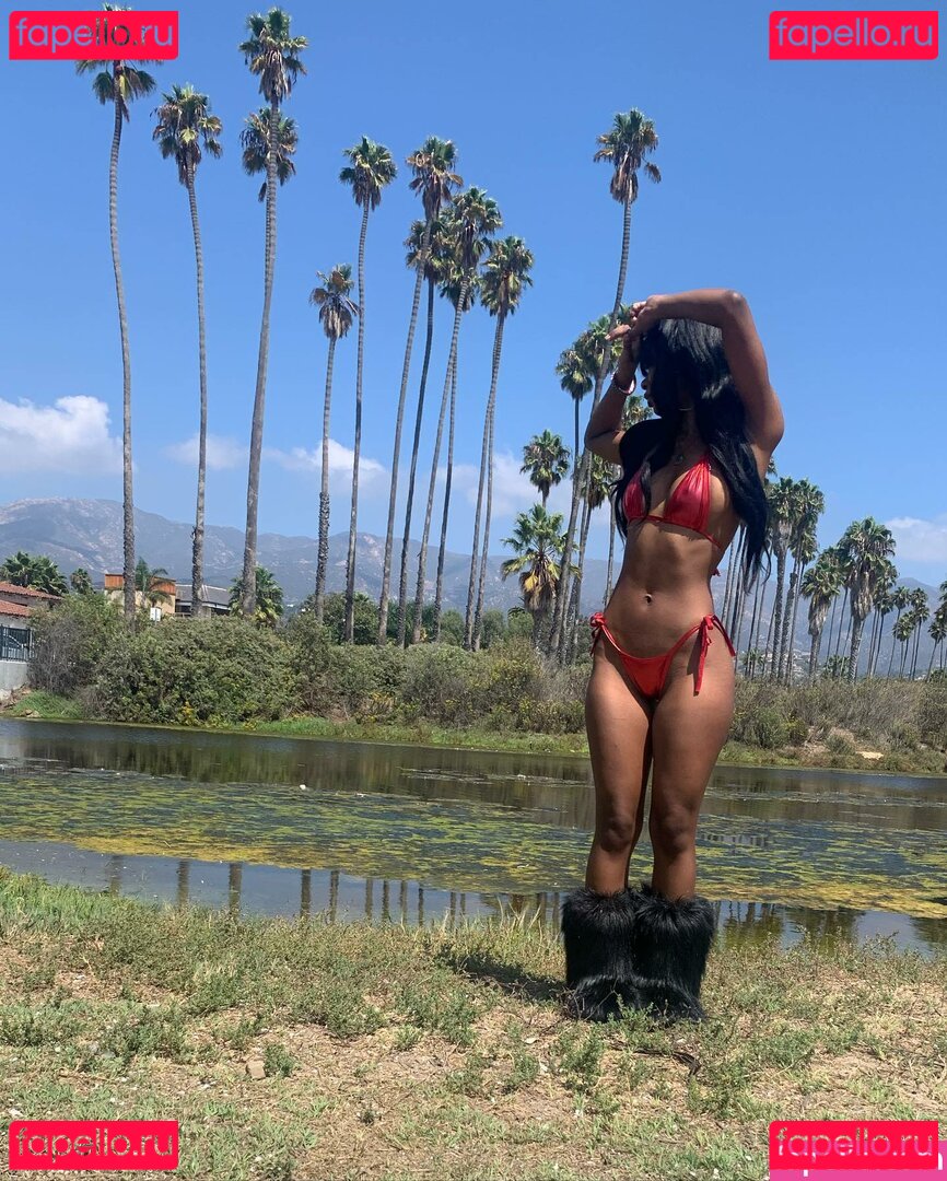 Sinnakittie Nude Onlyfans Photo 14