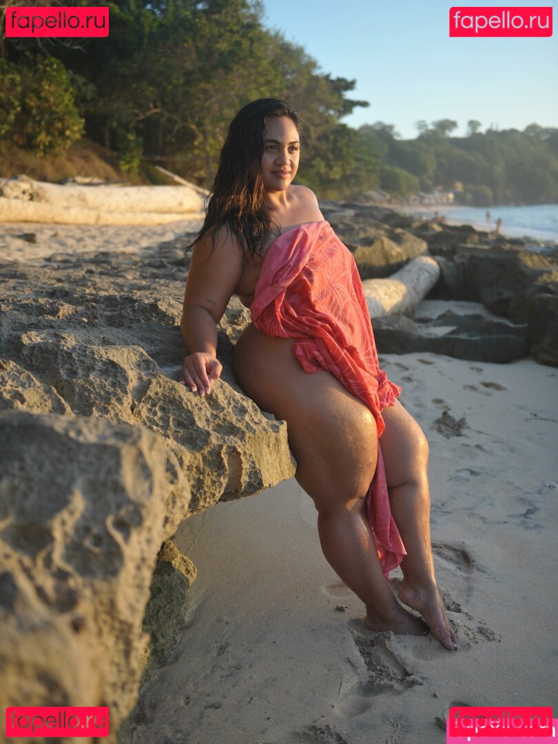officalleilanilei Nude Onlyfans Photo 7