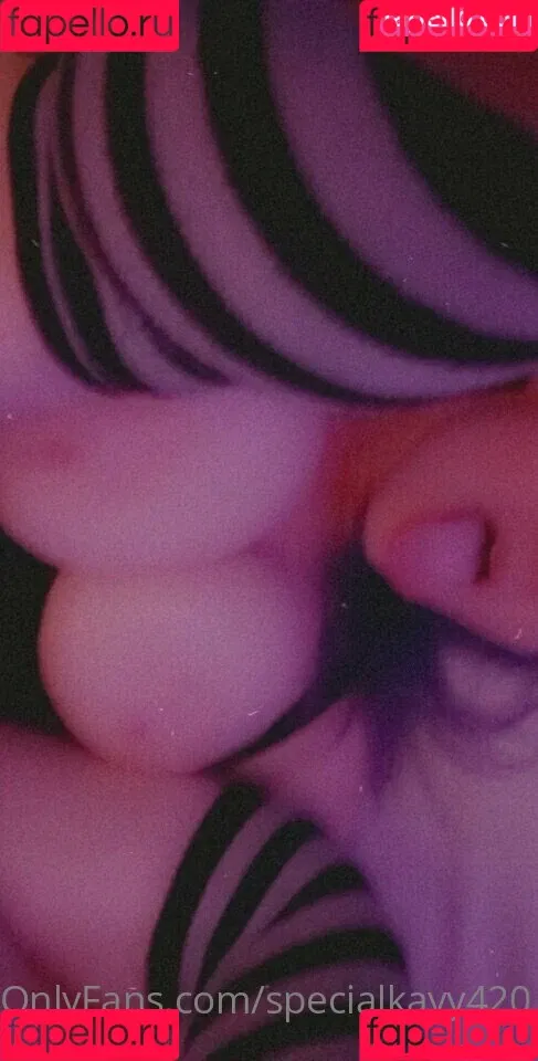 cosmickayla Onlyfans Photo Gallery 