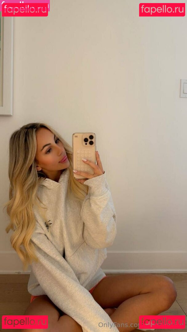 annakatiee Nude Onlyfans Photo 4