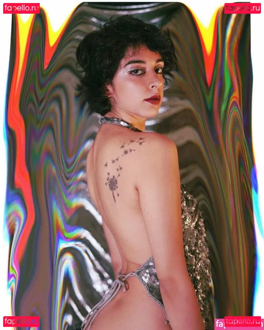 Sayna Soleimanpour Onlyfans Photo Gallery 