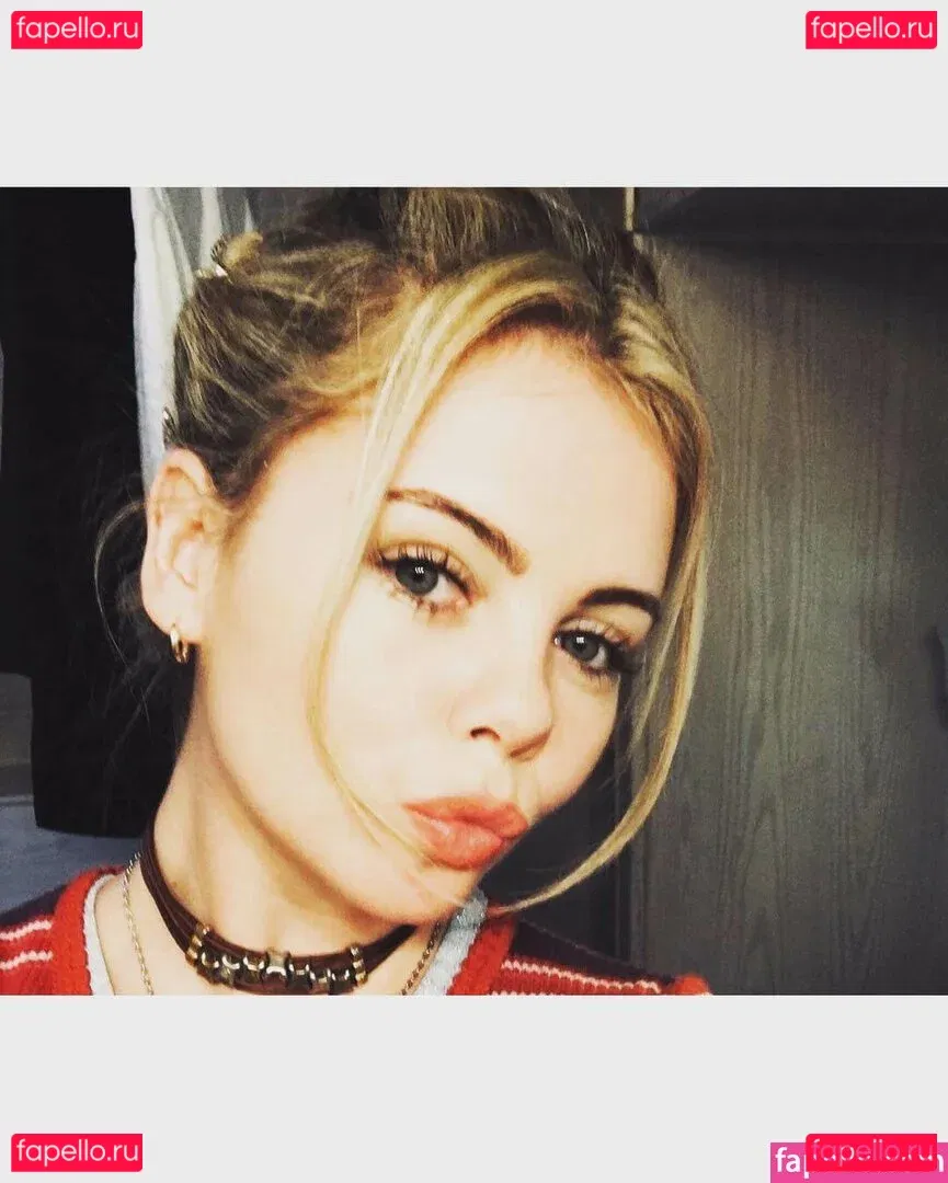 Saoirse-Monica Jackson Onlyfans Photo Gallery 