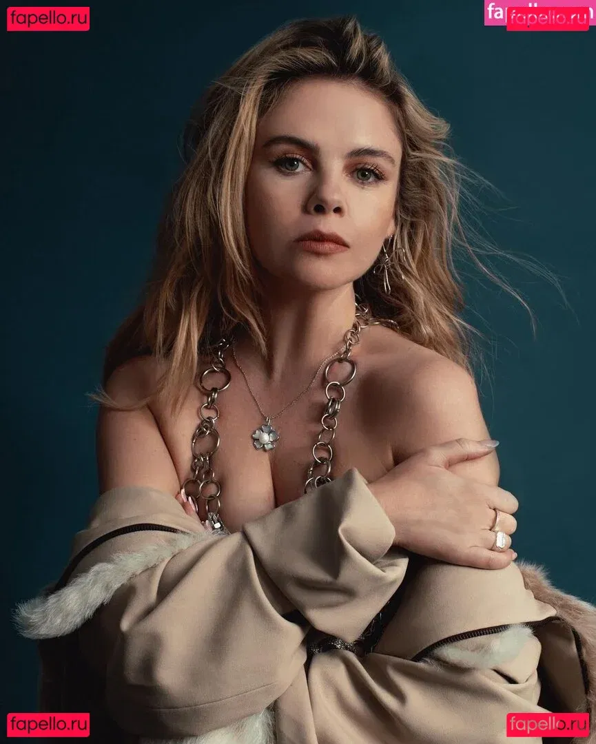 Saoirse-Monica Jackson Onlyfans Photo Gallery 