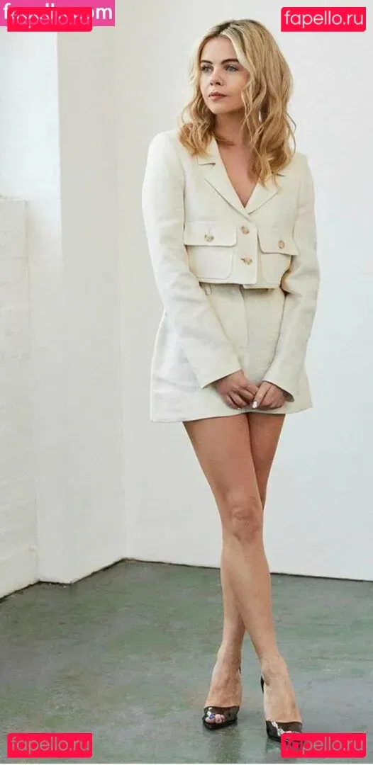 Saoirse-Monica Jackson Onlyfans Photo Gallery 