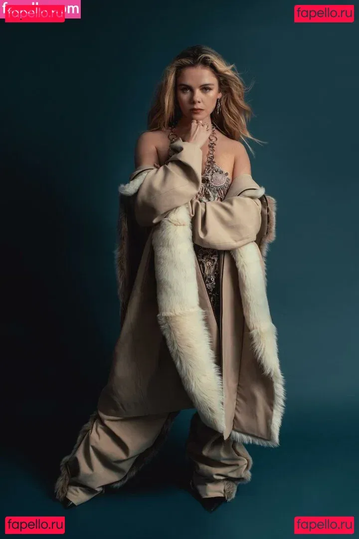 Saoirse-Monica Jackson Onlyfans Photo Gallery 