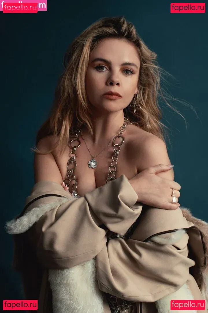 Saoirse-Monica Jackson Onlyfans Photo Gallery 