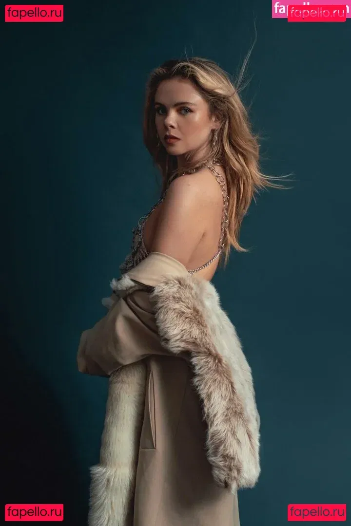 Saoirse-Monica Jackson Onlyfans Photo Gallery 