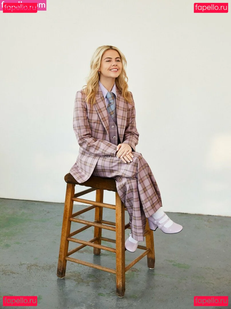 Saoirse-Monica Jackson Onlyfans Photo Gallery 