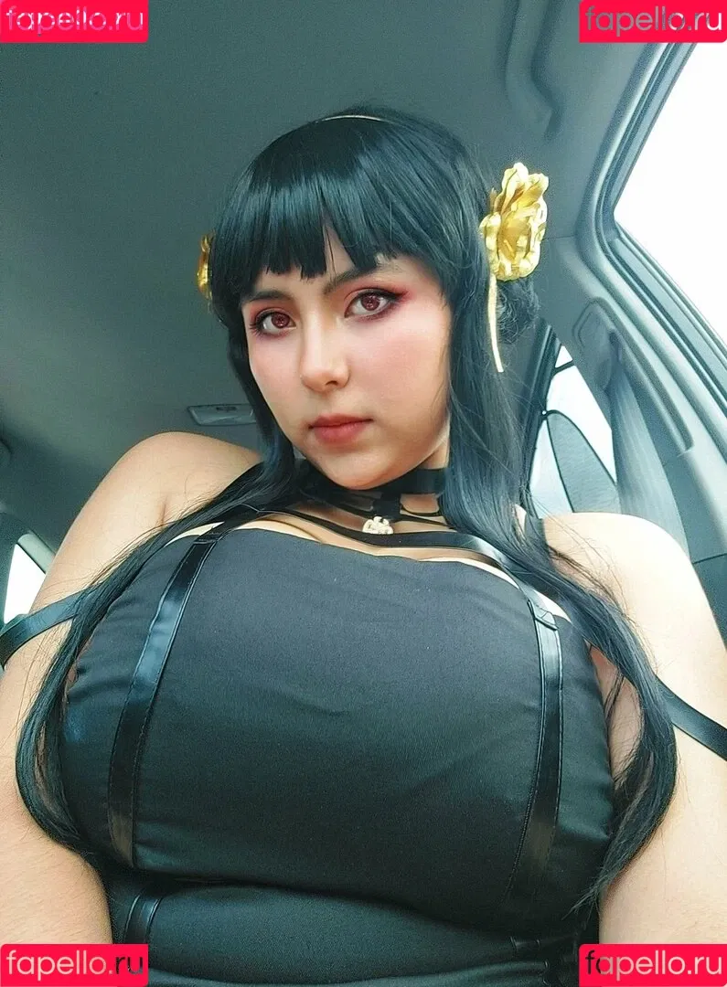 Soraki Cosplay Onlyfans Photo Gallery 