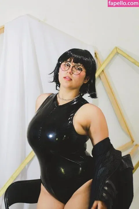 Soraki Cosplay Onlyfans Photo Gallery 