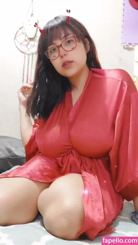 Soraki Cosplay Onlyfans Photo Gallery 