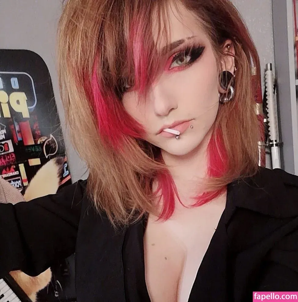 reitoozaru Onlyfans Photo Gallery 