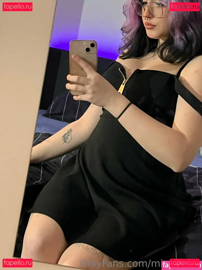 miniasuna Onlyfans Photo Gallery 