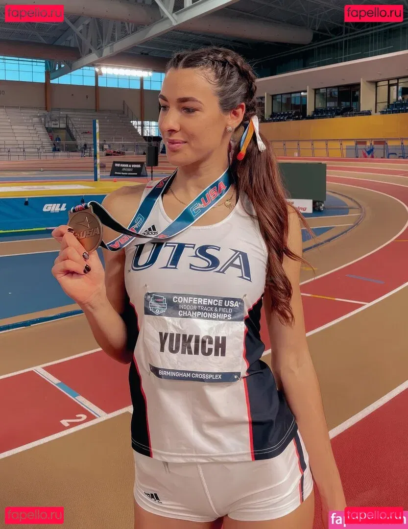 Alanah Yukich Onlyfans Photo Gallery 