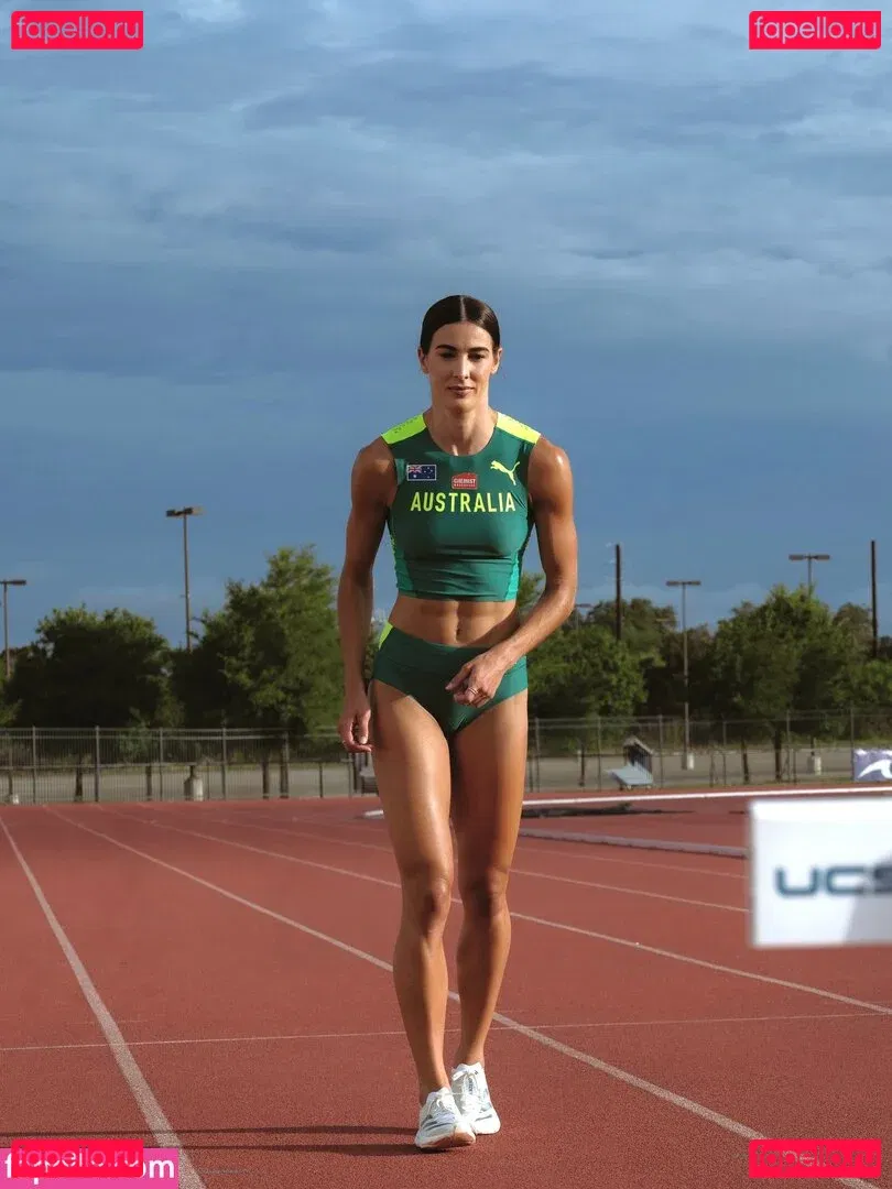 Alanah Yukich Onlyfans Photo Gallery 