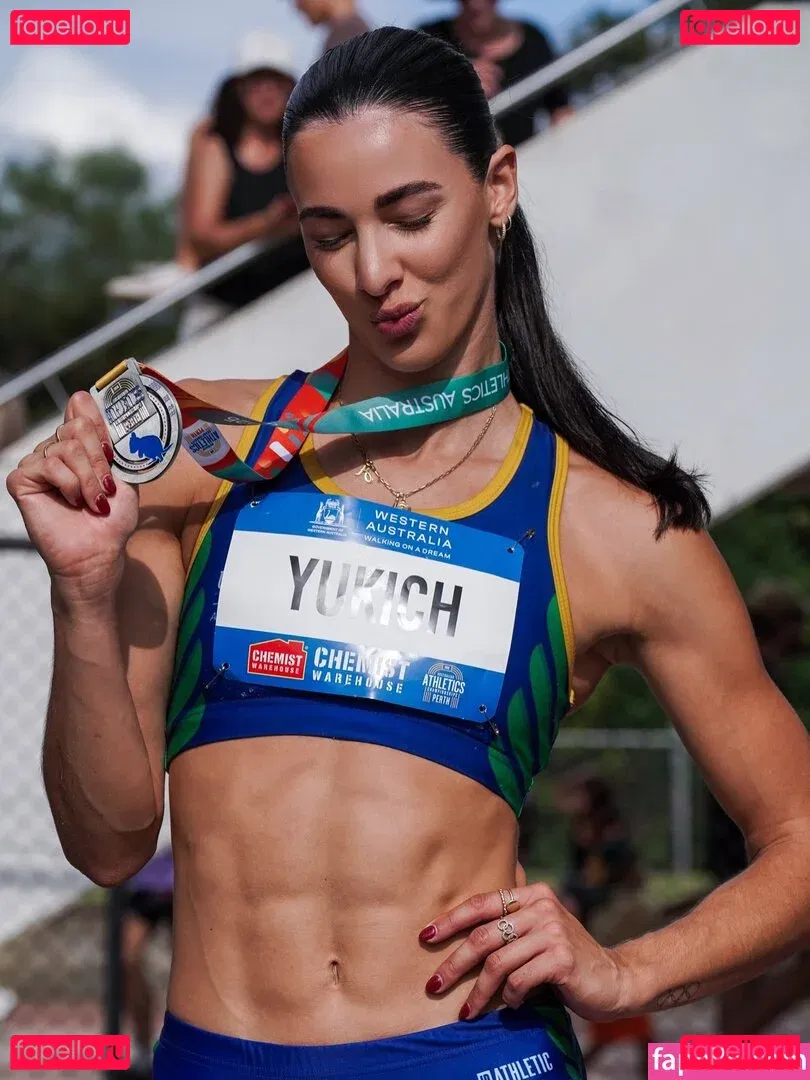 Alanah Yukich Onlyfans Photo Gallery 