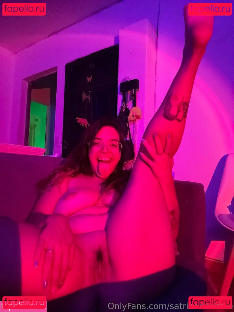 satrinariccifree Nude Onlyfans Photo 5