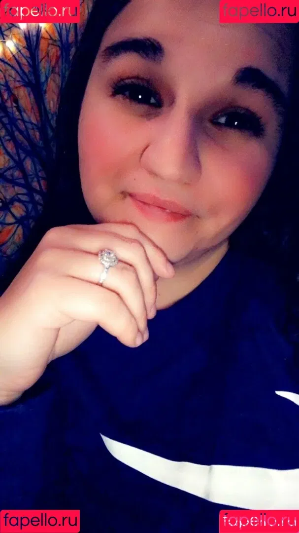 begformolly Onlyfans Photo Gallery 