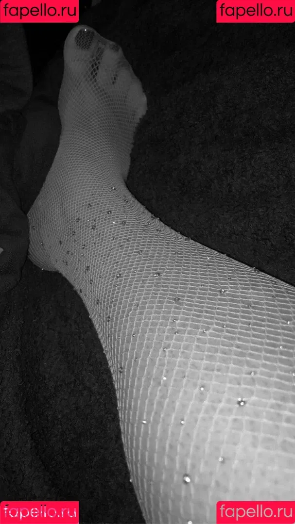 begformolly Onlyfans Photo Gallery 