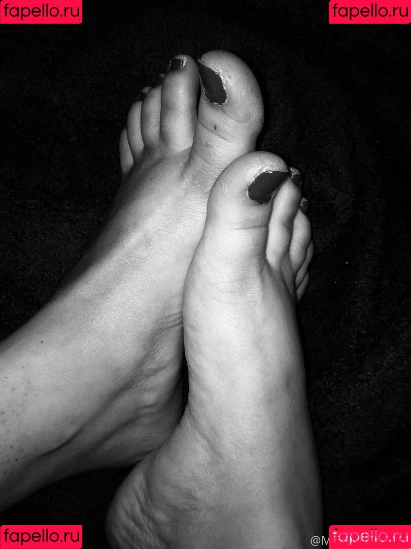 begformolly Onlyfans Photo Gallery 