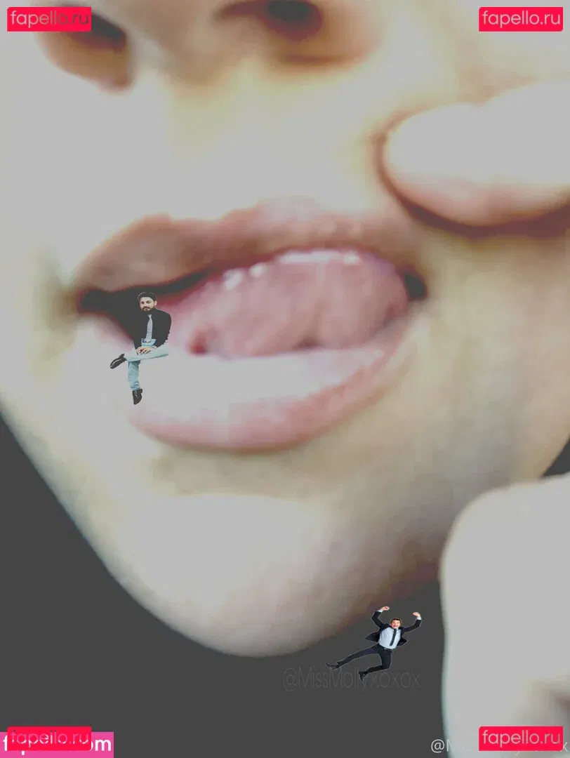 begformolly Onlyfans Photo Gallery 