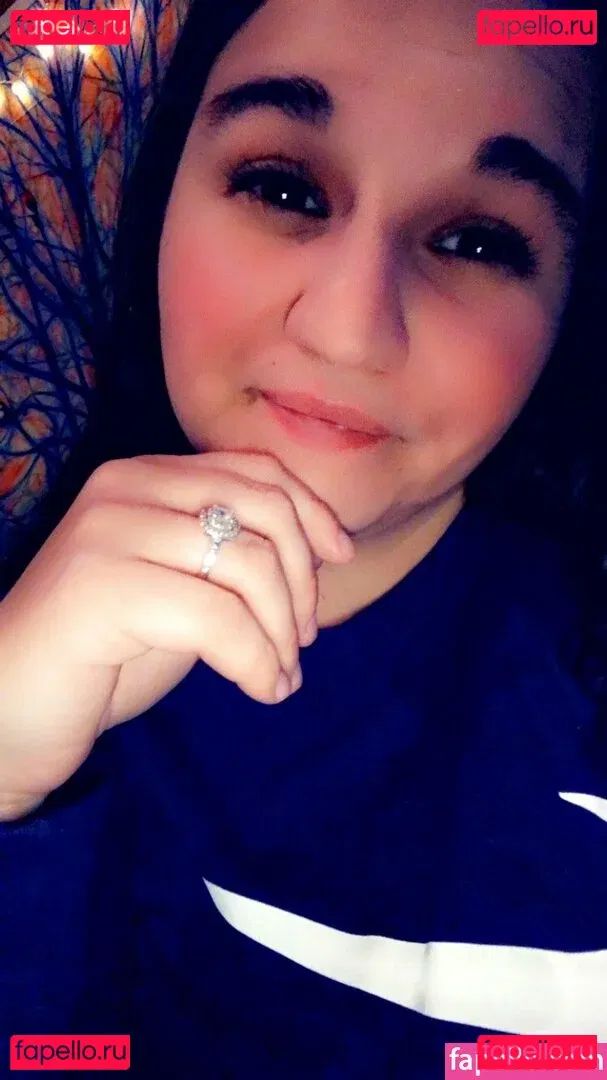 begformolly Onlyfans Photo Gallery 