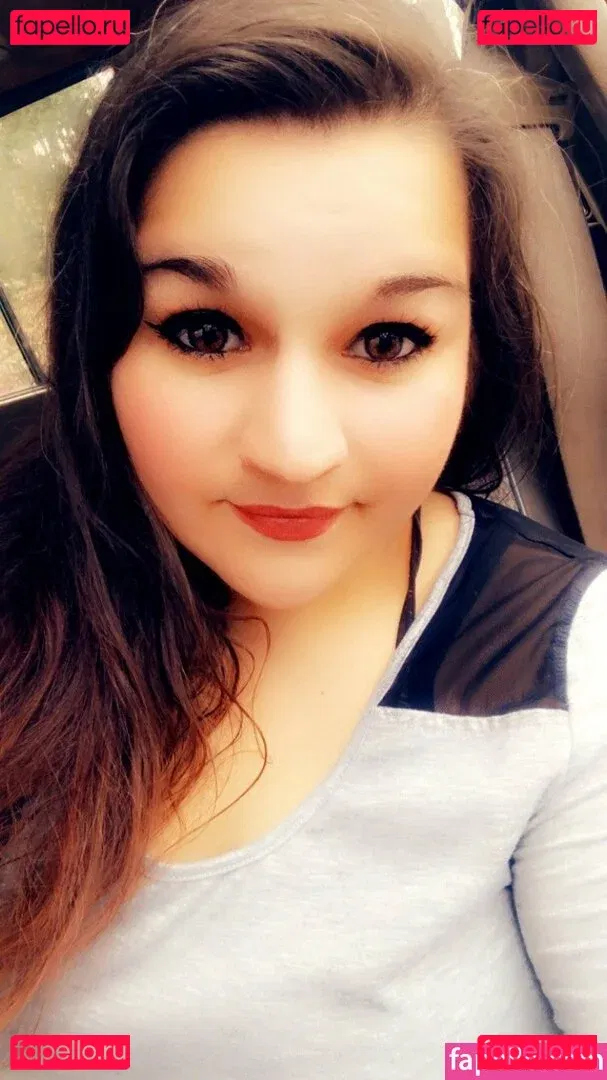 begformolly Onlyfans Photo Gallery 