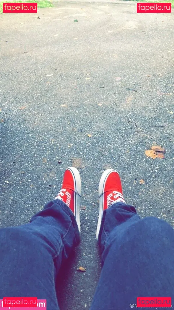 begformolly Onlyfans Photo Gallery 