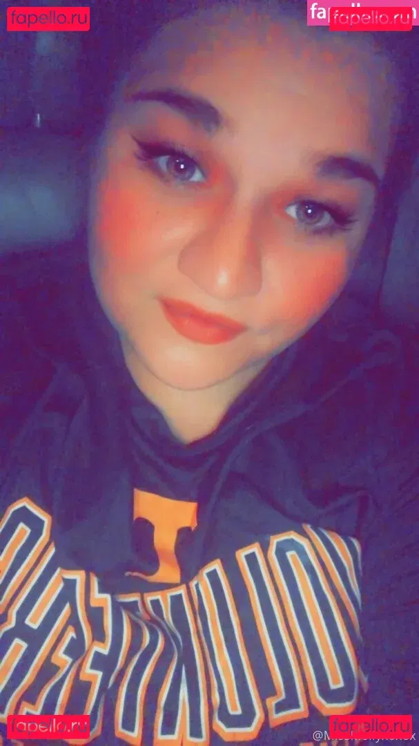 begformolly Onlyfans Photo Gallery 