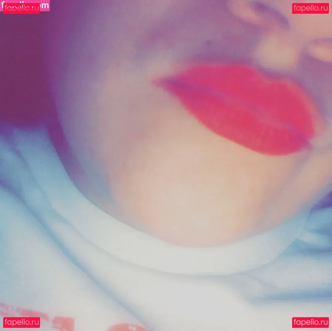 begformolly Onlyfans Photo Gallery 