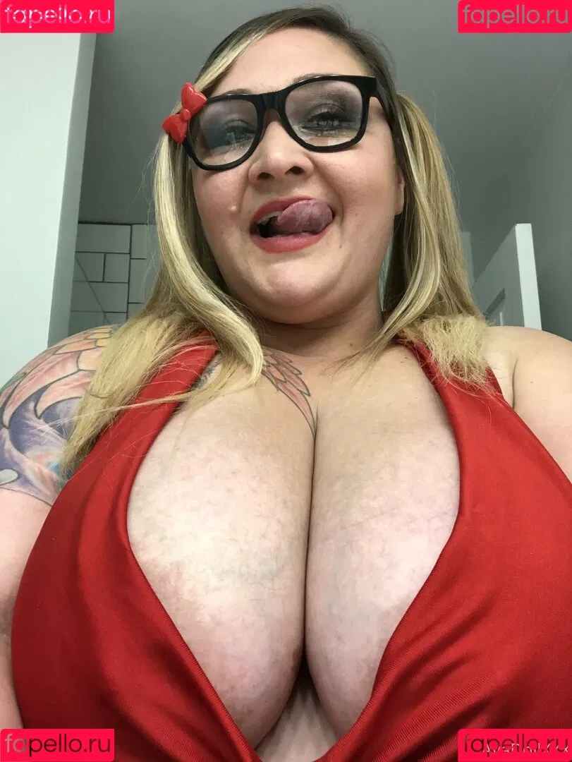 avadollxxx Onlyfans Photo Gallery 
