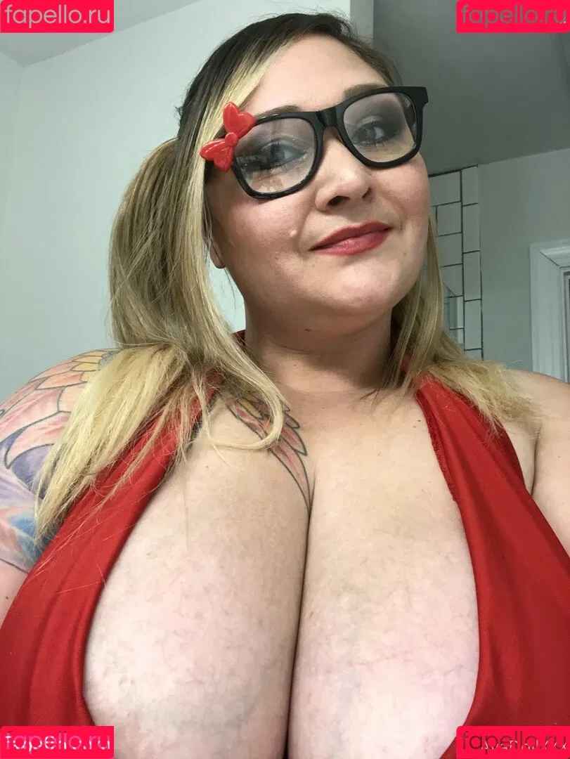avadollxxx Onlyfans Photo Gallery 