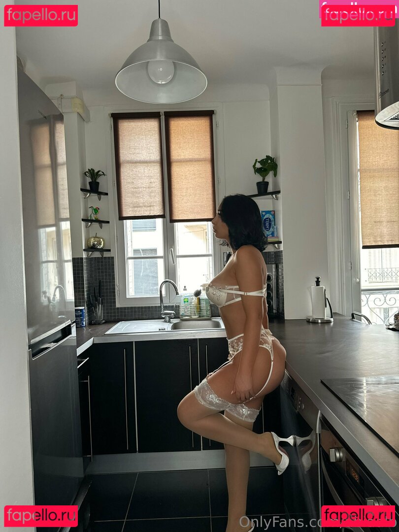 abiaalb Nude Onlyfans Photo 17