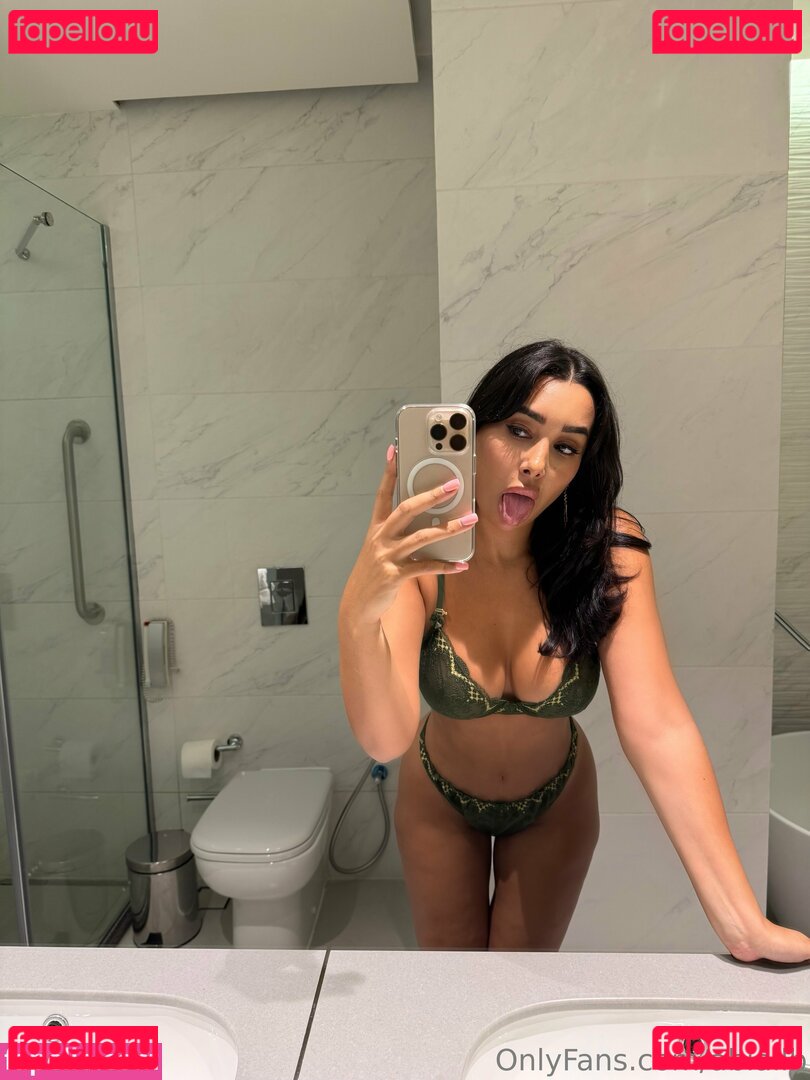 abiaalb Nude Onlyfans Photo 3