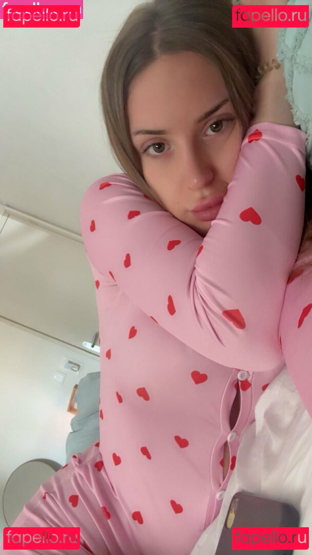 evacdc Nude Onlyfans Photo 10