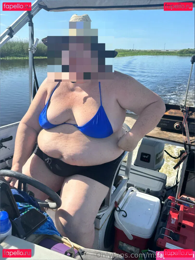 mssquishy4u Onlyfans Photo Gallery 