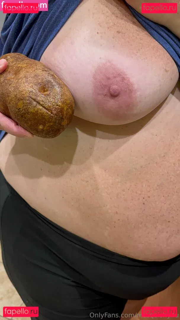 mssquishy4u Onlyfans Photo Gallery 