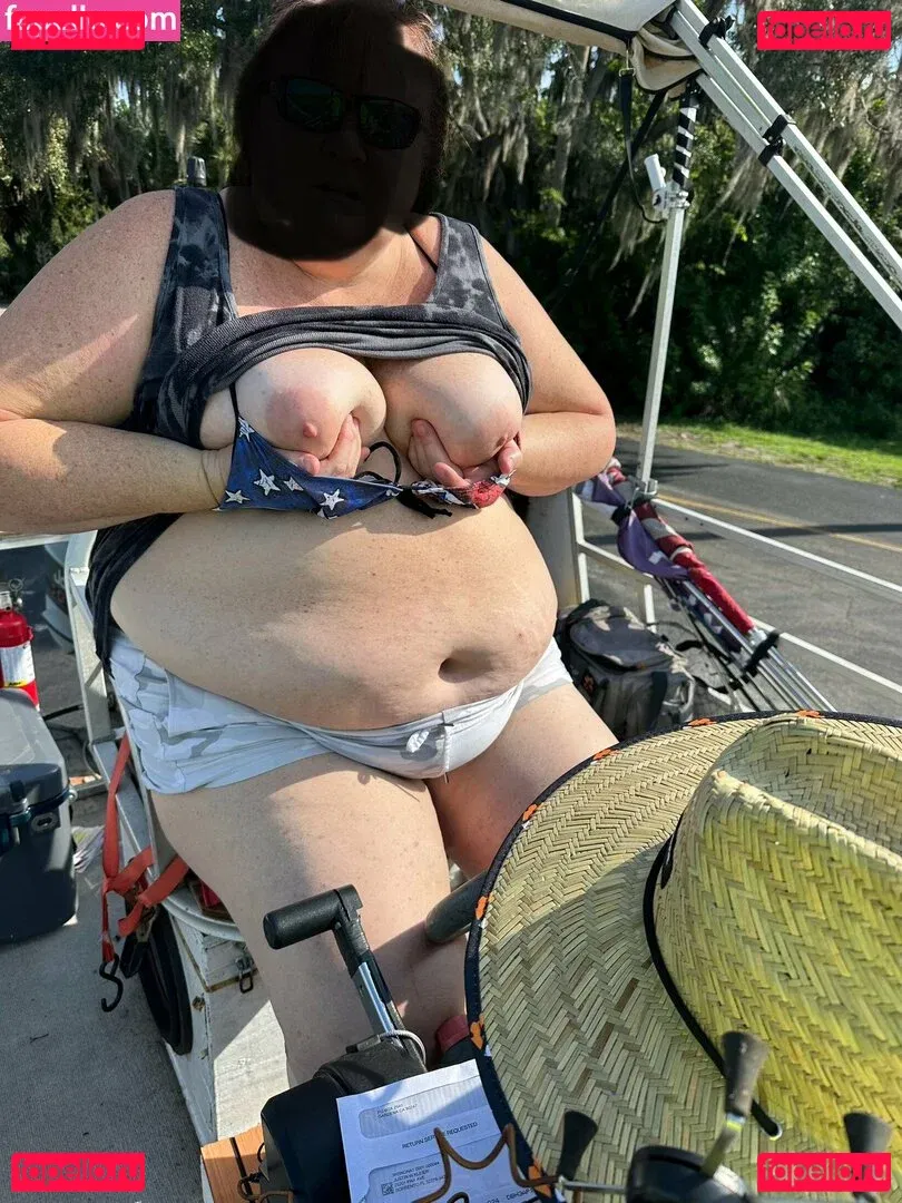 mssquishy4u Onlyfans Photo Gallery 