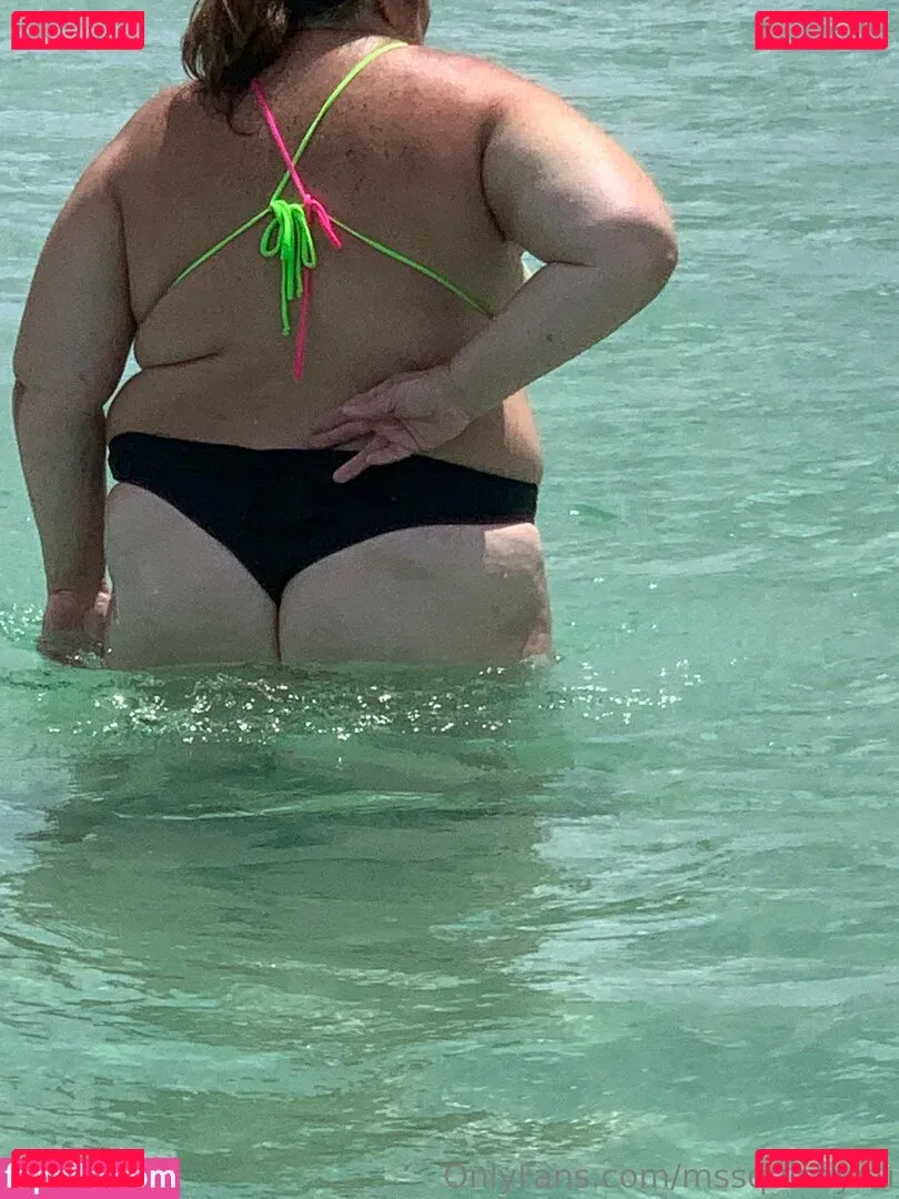 mssquishy4u Onlyfans Photo Gallery 