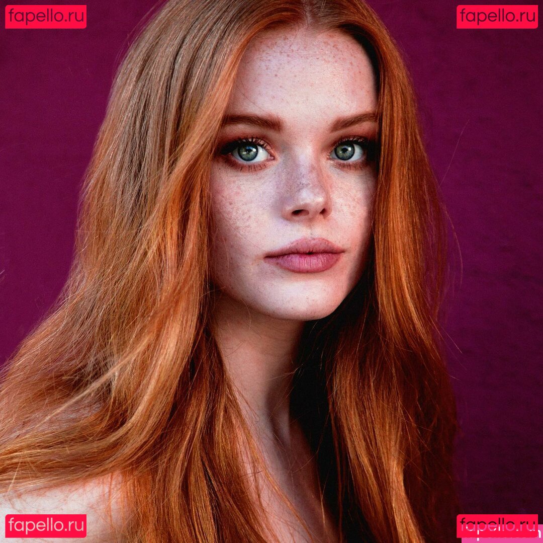 Abigail Cowen Nude Onlyfans Photo 14