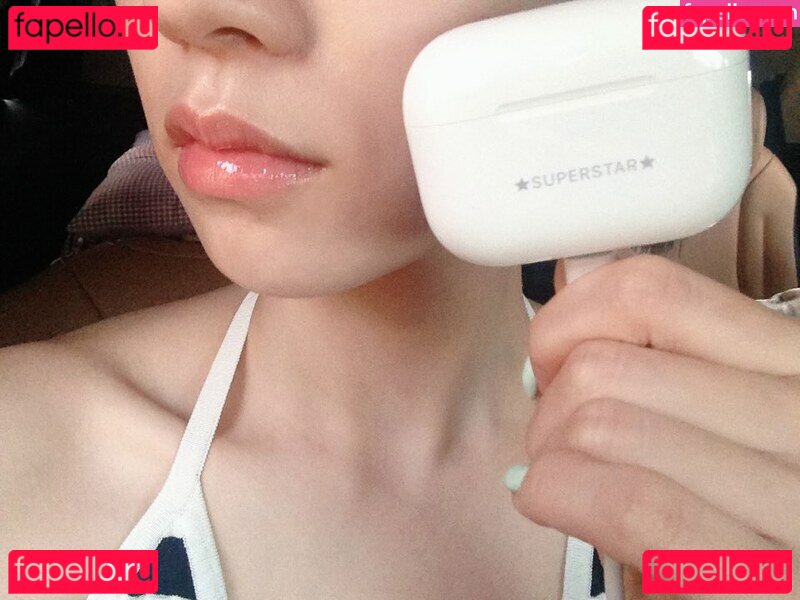 Song Yuqi Nude Onlyfans Photo 39