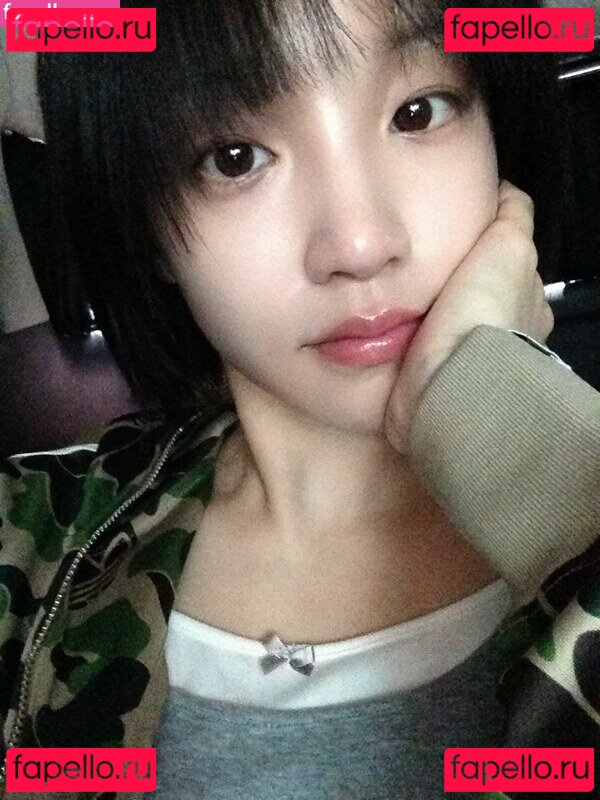 Song Yuqi Nude Onlyfans Photo 31