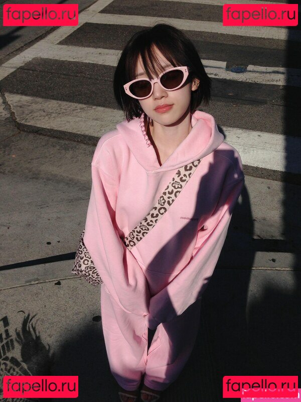 Song Yuqi Nude Onlyfans Photo 28