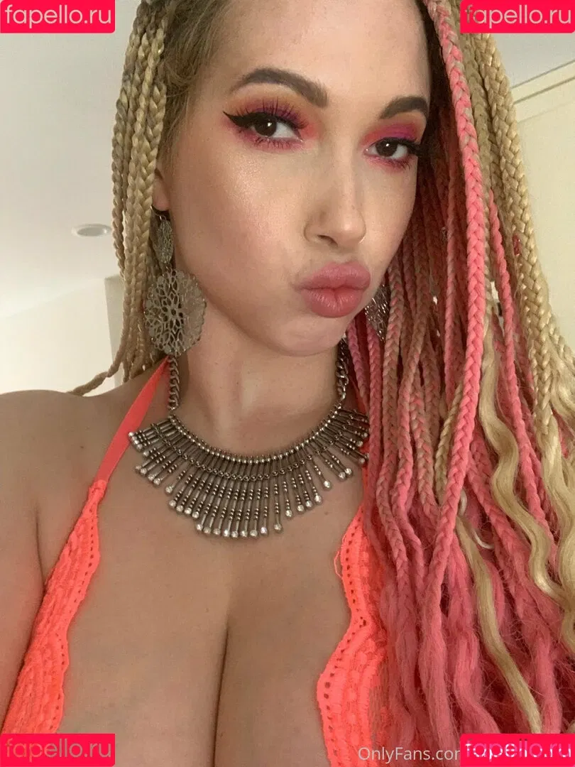 Undressjess Onlyfans Photo Gallery 