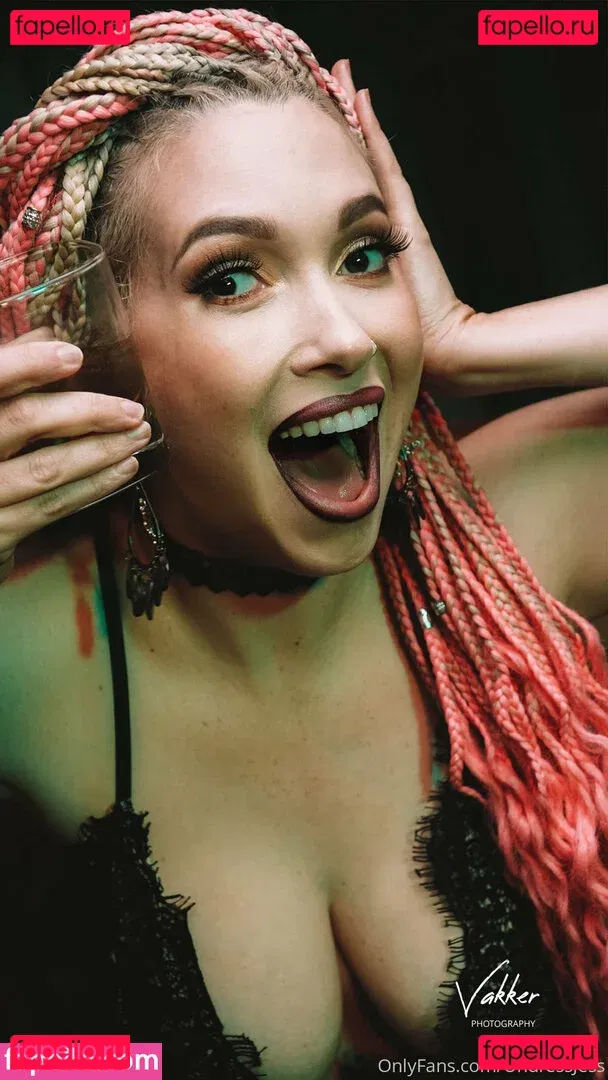 Undressjess Onlyfans Photo Gallery 