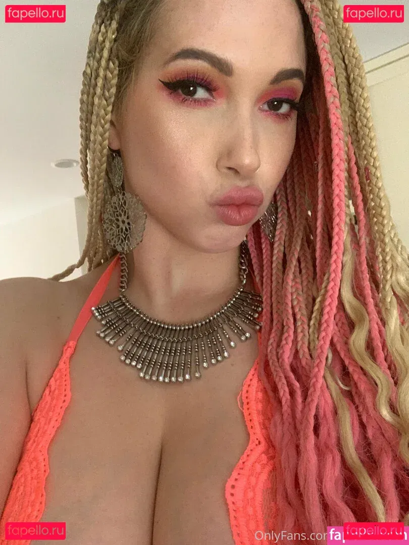 Undressjess Onlyfans Photo Gallery 